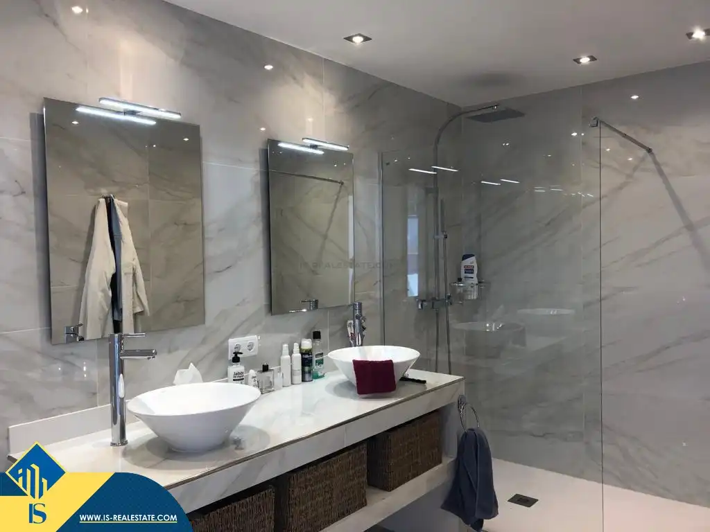 Baño de Casa o chalet en venta en Sant Josep de sa Talaia con Terraza, Trastero y Amueblado