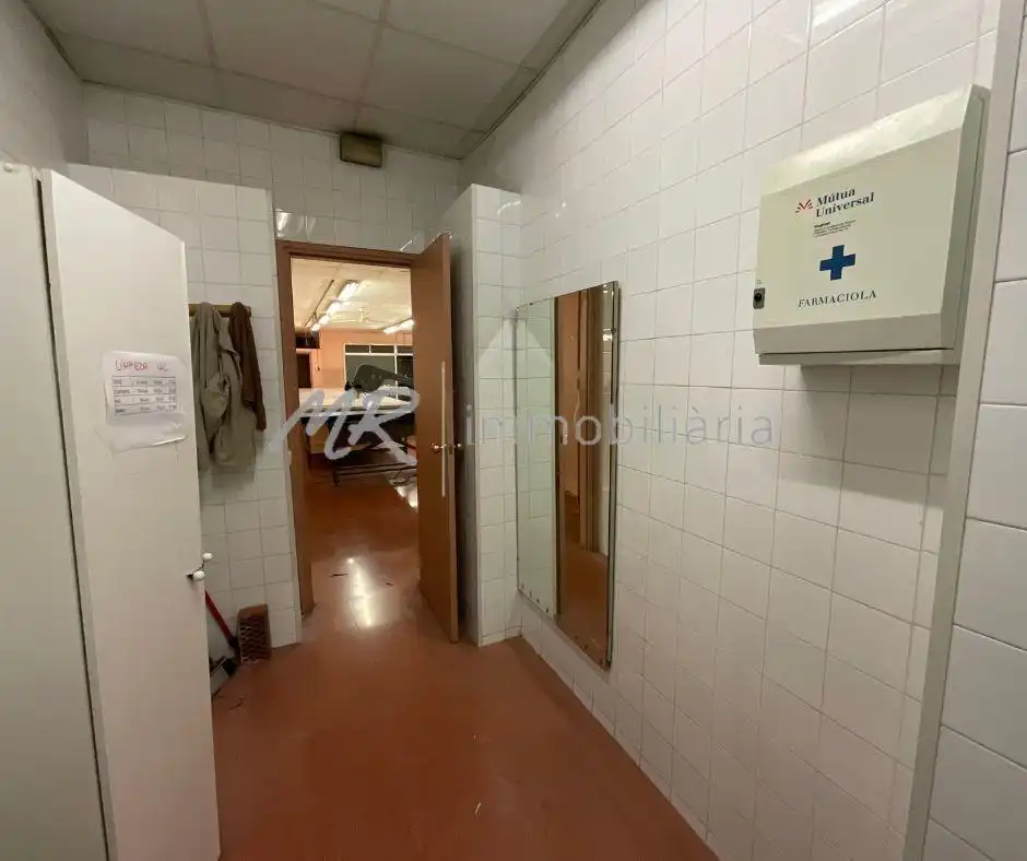 Gewerbefläche zum Verkauf in Carrer ALVAREZ DE CASTRO 37, imagen 9