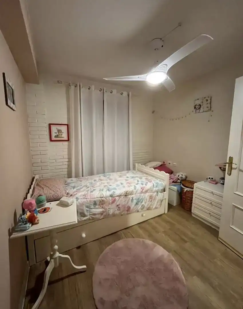 Habitación de Piso en venta en Carcaixent con Parquet y Amueblado