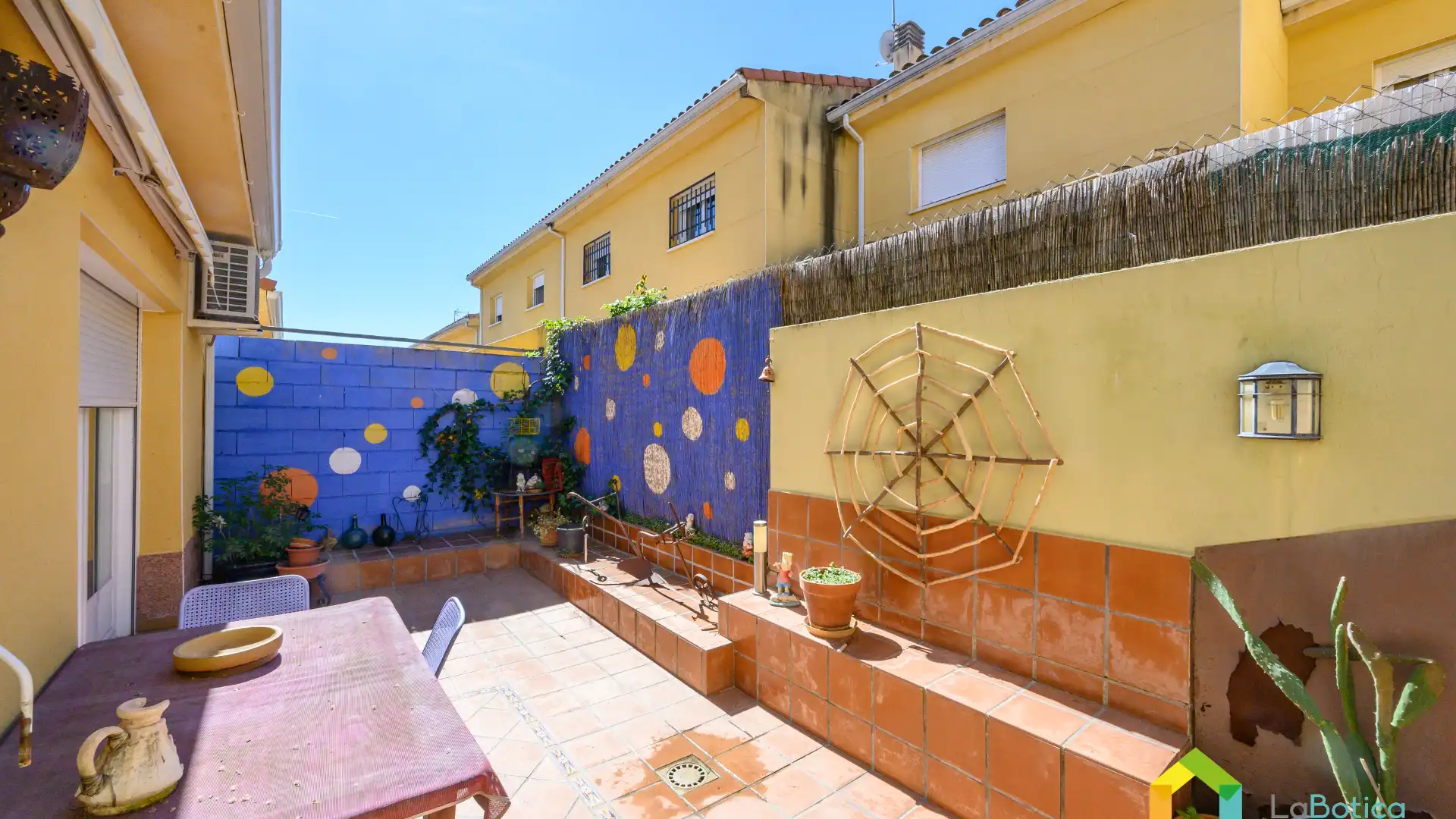 Single-family semi-detached for sale in Azucaica