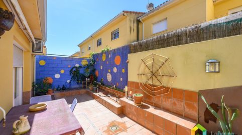 Foto 3 de Casa adosada en venta en Azucaica, Toledo Capital