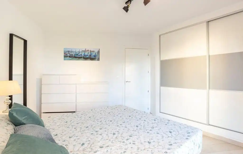 Apartament de lloguer a Urbanizacion Urbanización Centro Internacional, Algarrobo Costa