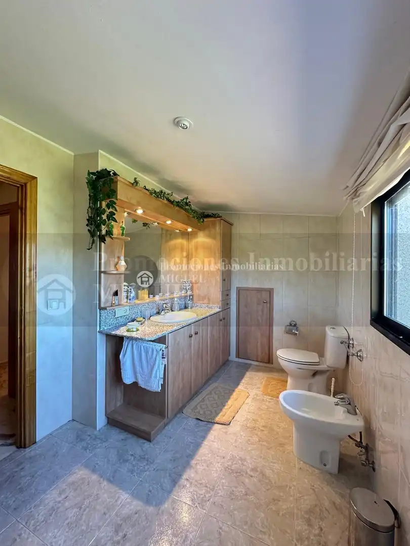 Bany de Casa o xalet en venda en Verín