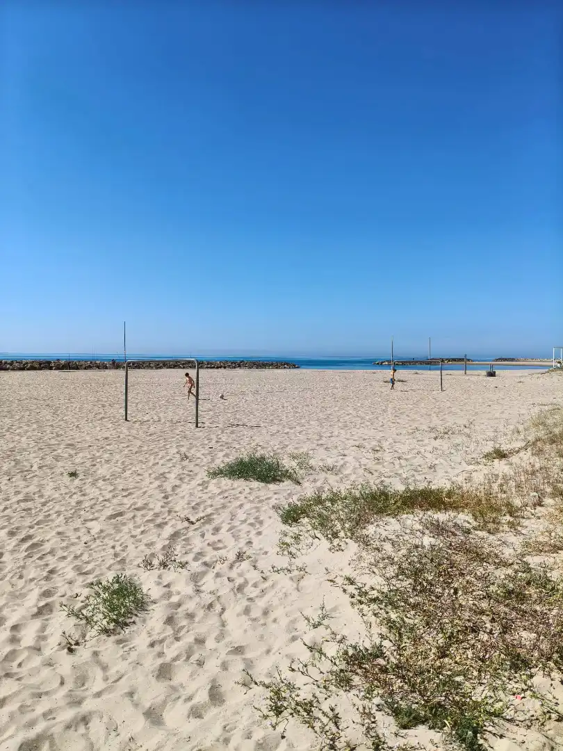 Außenansicht von Haus oder Chalet zum Verkauf in Vilanova i la Geltrú mit Heizung, Privatgarten und Terrasse