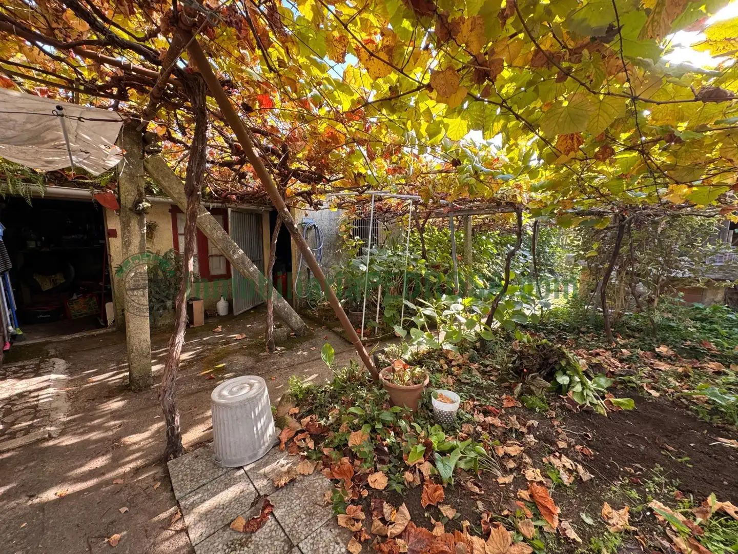 Finca rústica en venta en San Xoán de Poio