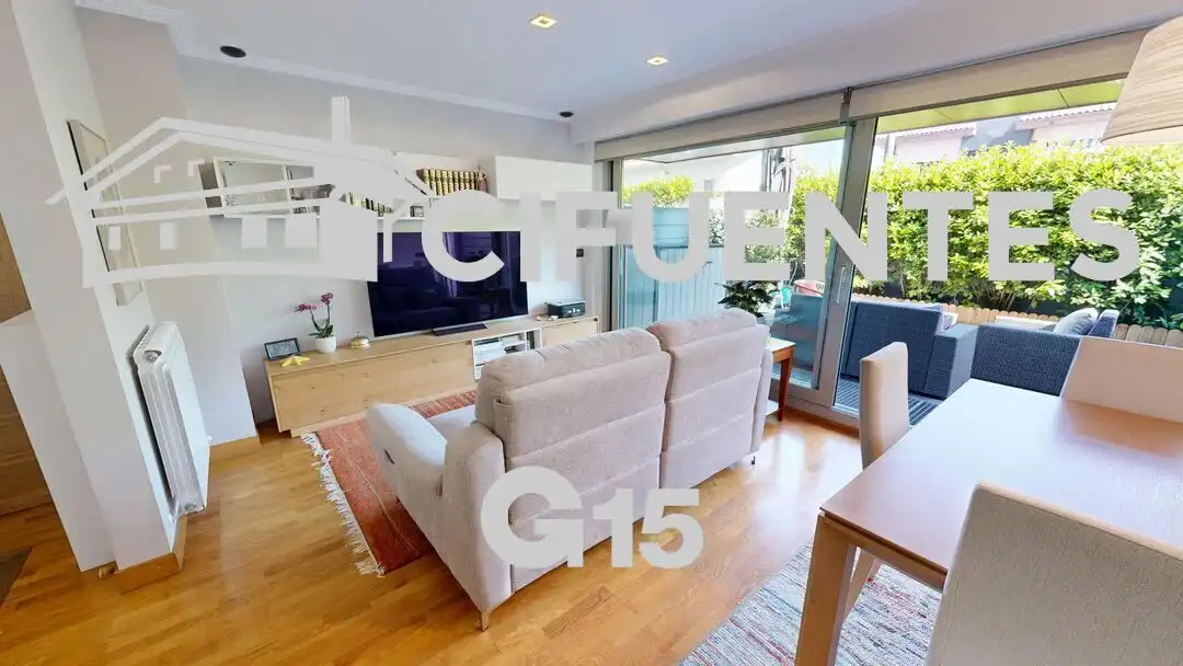 Sala de estar de Piso en venta en Orio con Aire acondicionado, Calefacción y Jardín privado