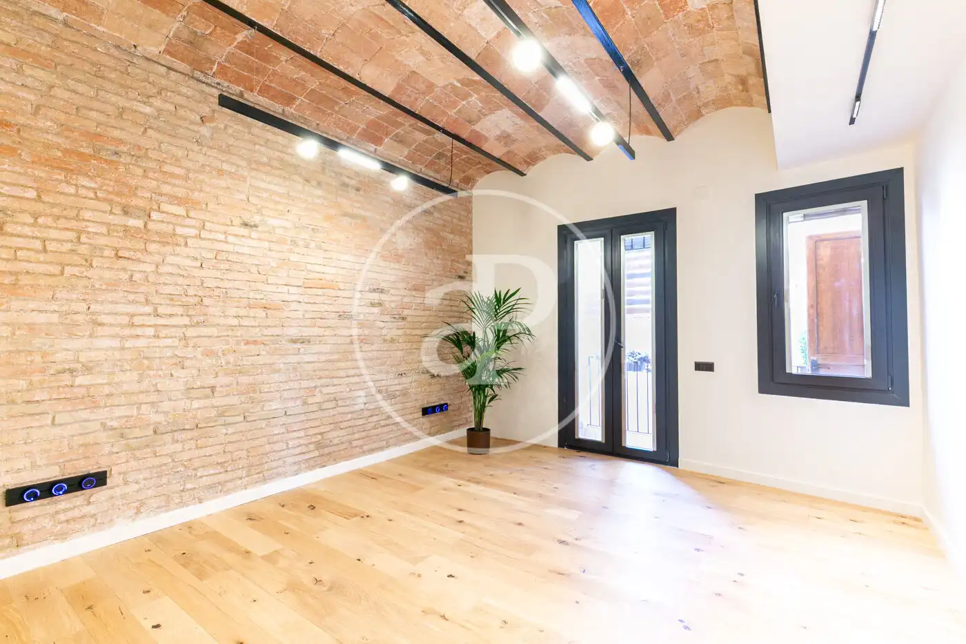 Piso en venta en Barcelona con Aire acondicionado, Calefacción y Balcón