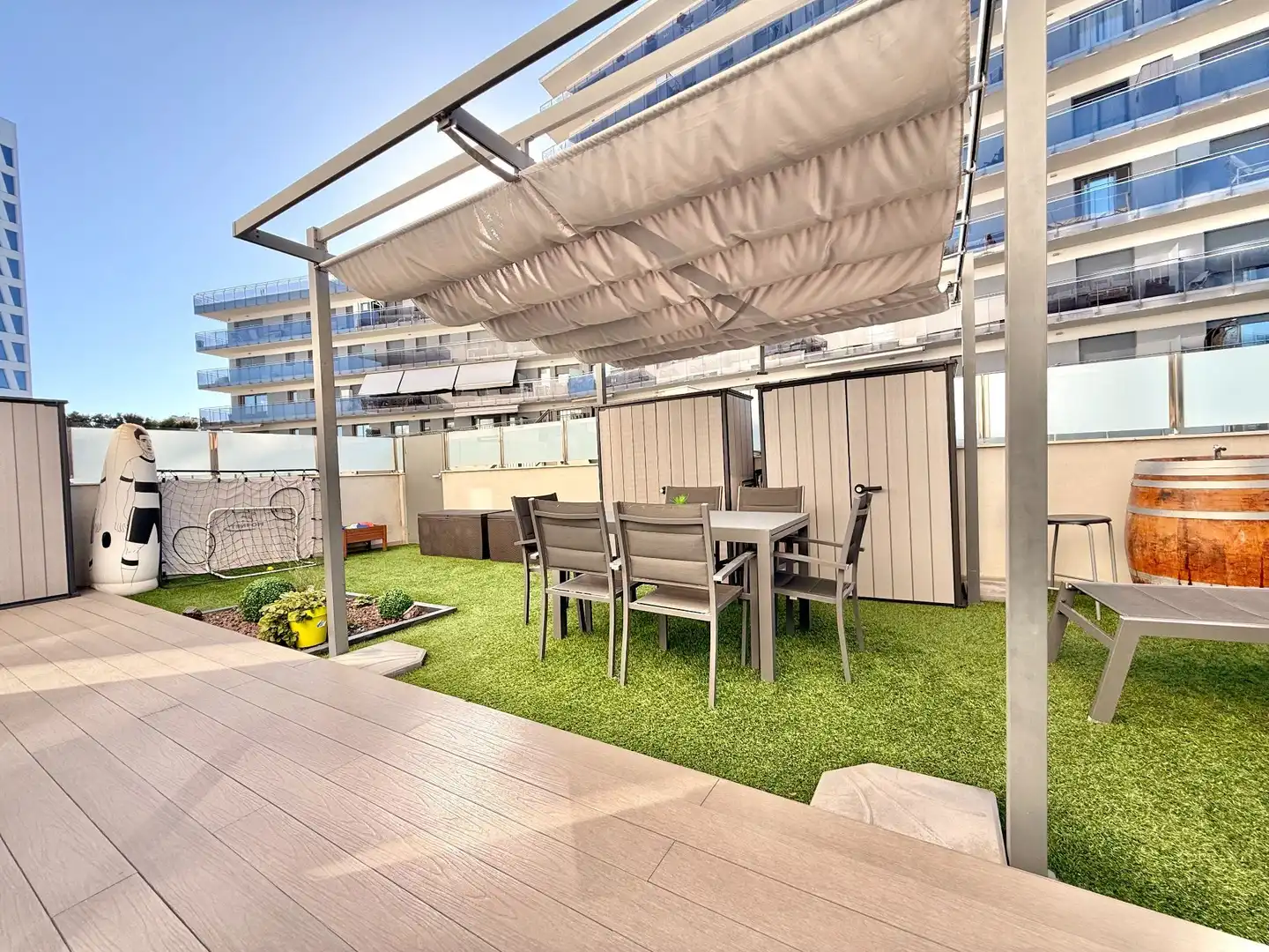 Terraza de Piso en venta en Badalona con Calefacción, Terraza y Piscina comunitaria