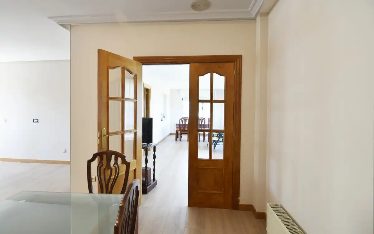 Houses for sale in Calvarrasa de Abajo  with Heating