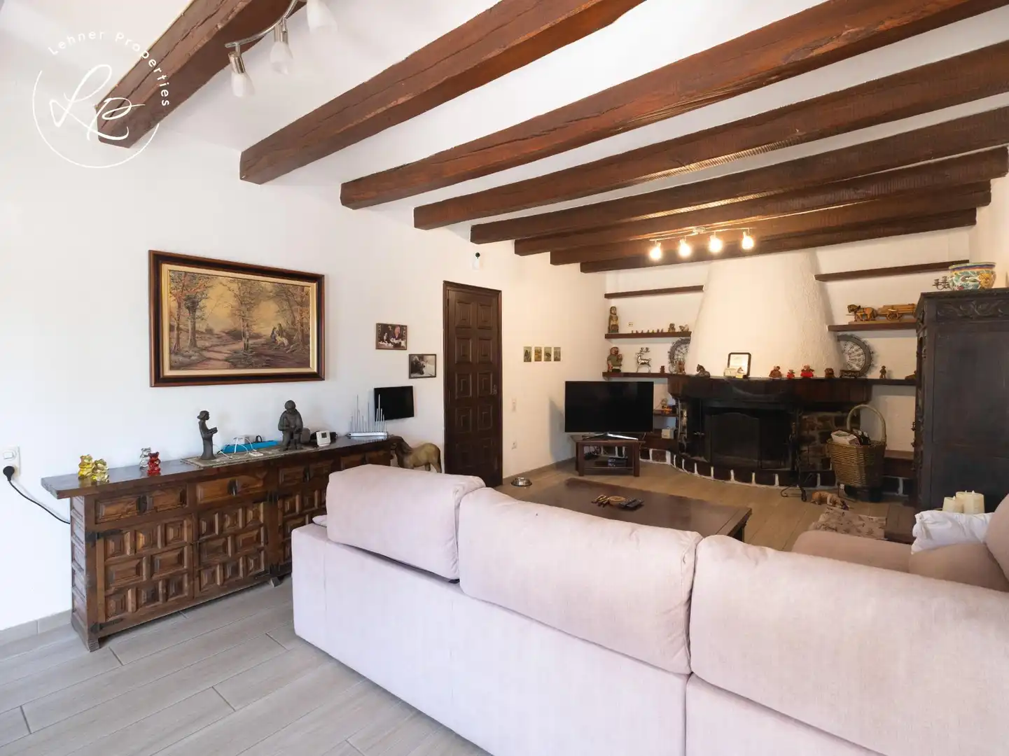 Sala d'estar de Casa o xalet en venda en Pedret i Marzà amb Aire condicionat, Calefacció i Jardí privat
