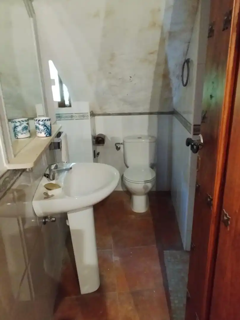 Bany de Casa o xalet en venda en Porcuna amb Calefacció, Jardí privat i Terrassa