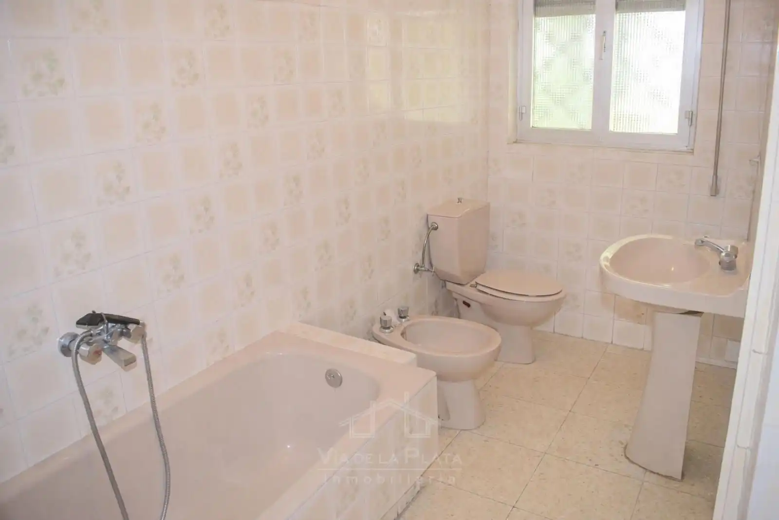 Baño de Casa o chalet en venta en Villoria con Calefacción, Jardín privado y Terraza