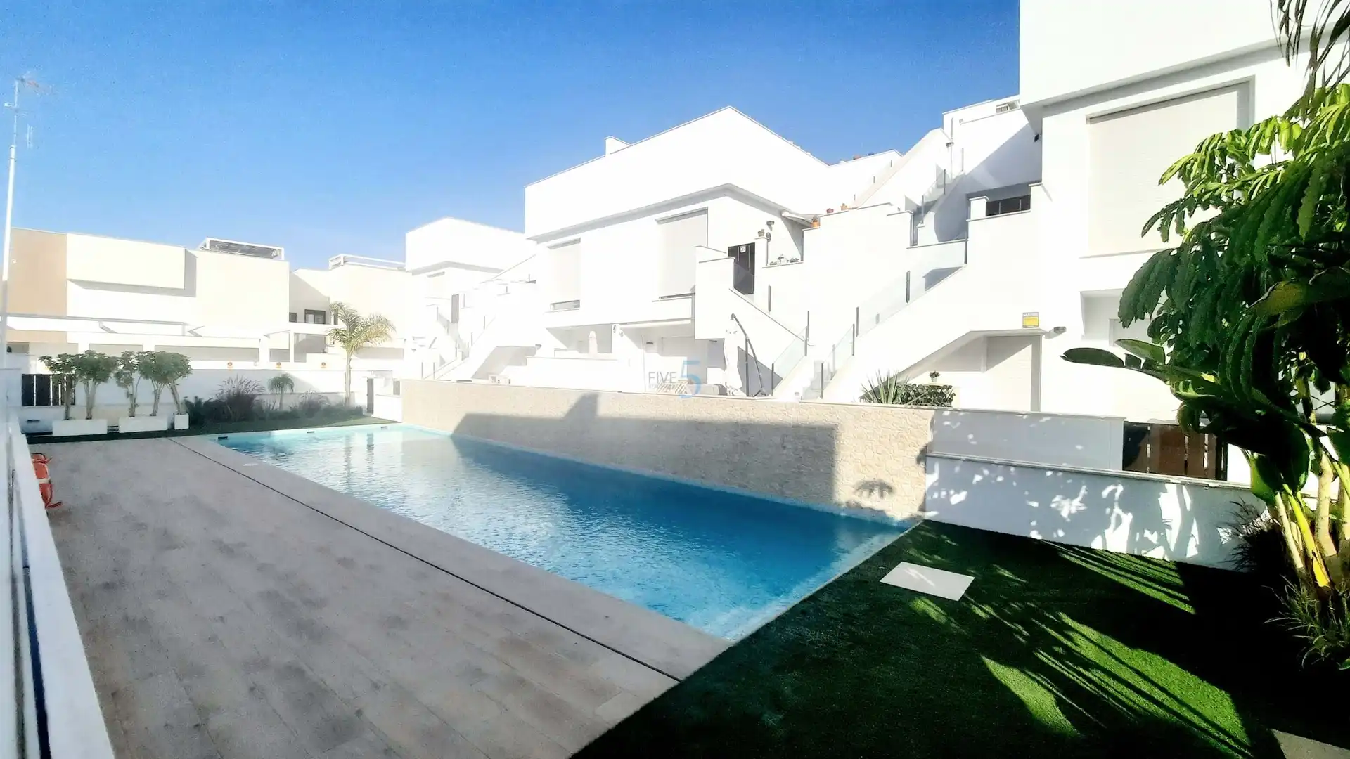 Piscina de Piso en venta en Pilar de la Horadada con Aire acondicionado, Terraza y Piscina
