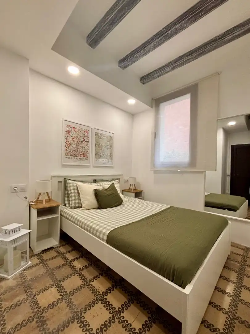 Piso con terraza en venta en Passatge de Maiol 8, imagen 7