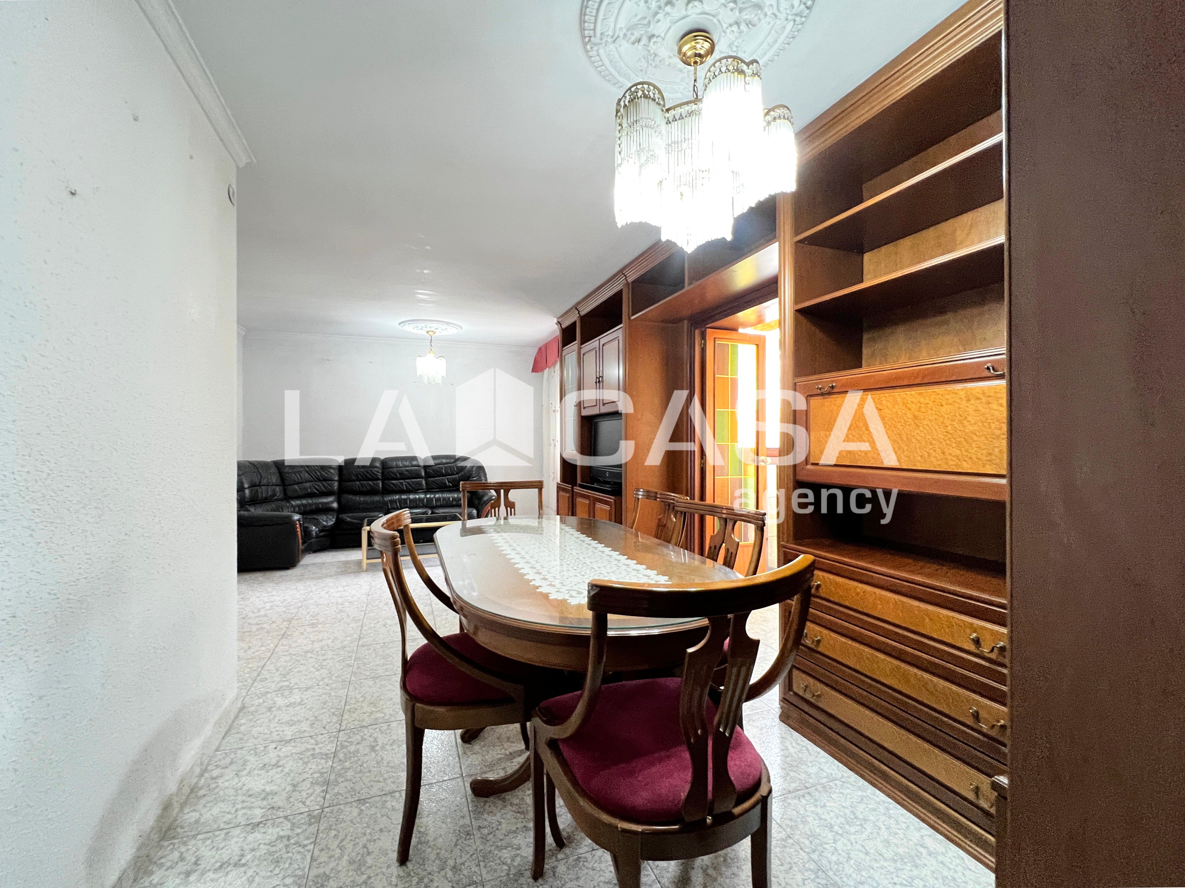 Flat for sale in  Barcelona Capital