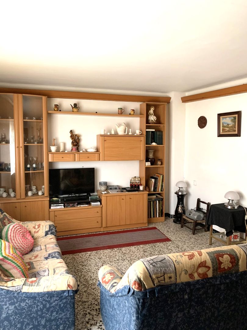 Living room of Single-family semi-detached for sale in Ascó  with Furnished, Washing machine and Balcony