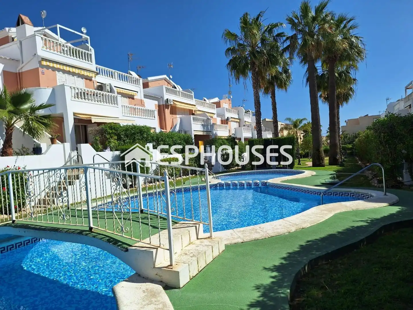 Vista exterior de Apartamento en venta en Guardamar del Segura con Aire acondicionado, Calefacción y Trastero