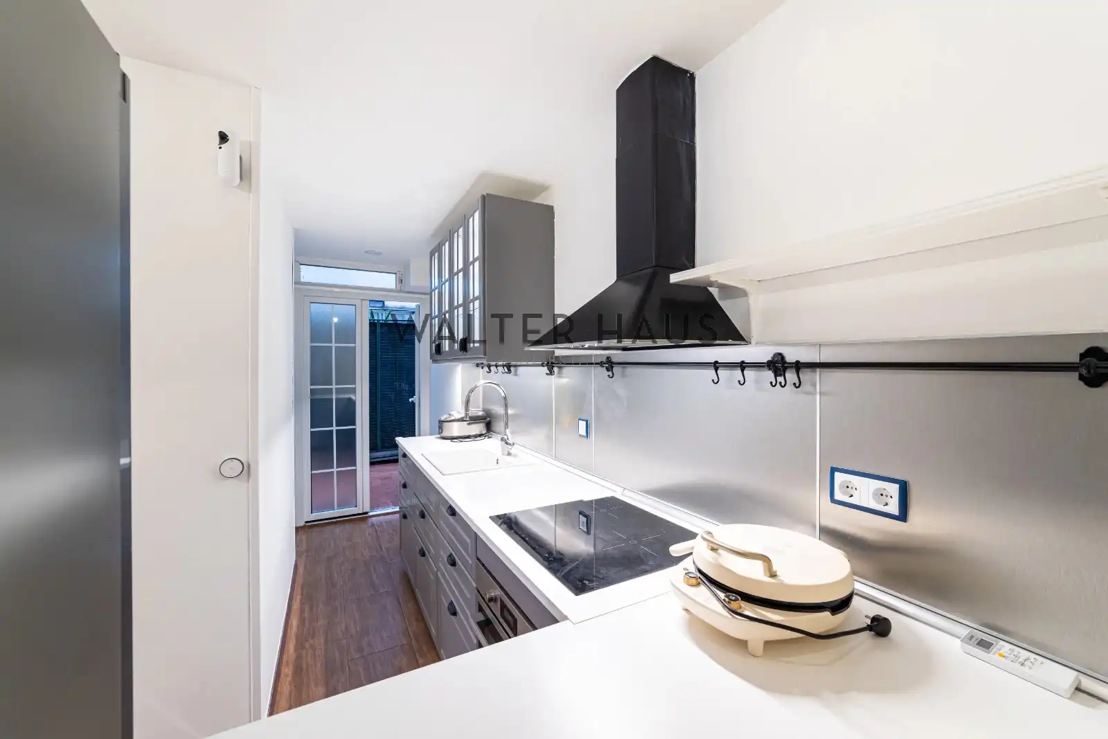 Cocina de Piso de alquiler en Madrid con Aire acondicionado, Calefacción y Horno