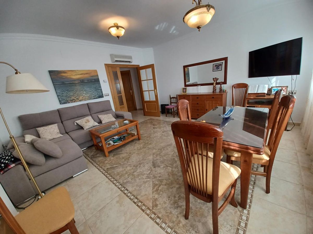 Sala d'estar de Casa o xalet en venda en Fuensanta amb Aire condicionat, Calefacció i Terrassa