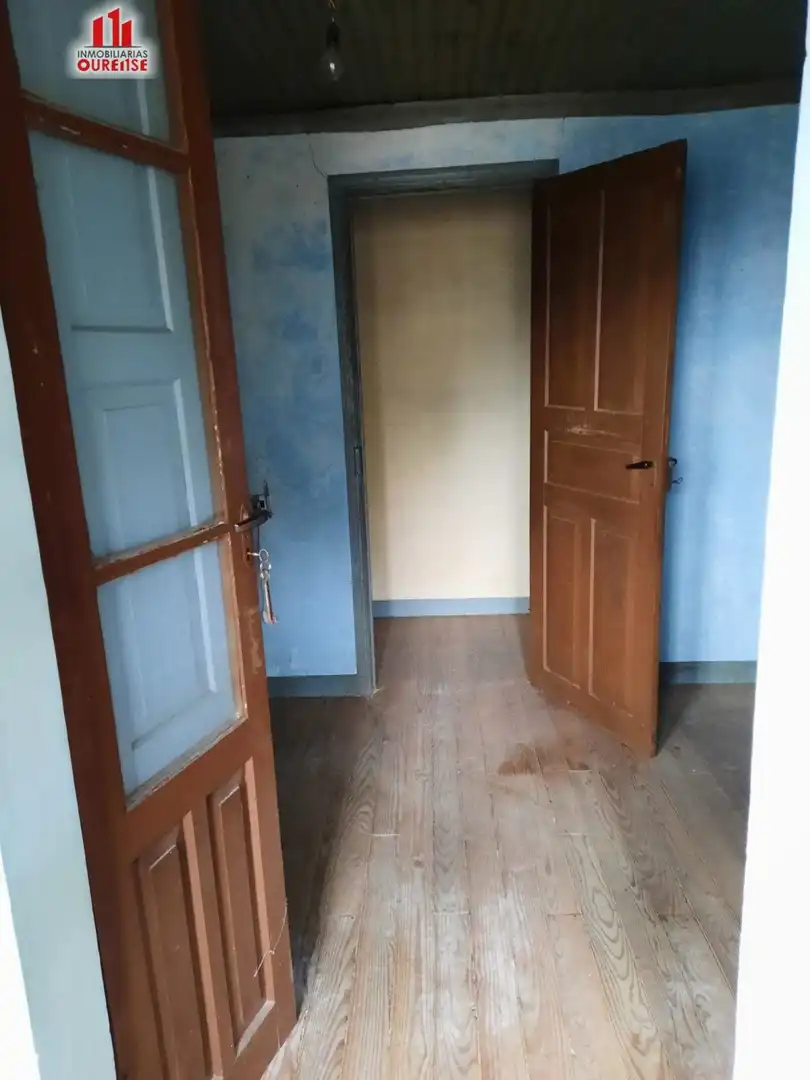 Casa con terraza en venta en Amoeiro, imagen 10