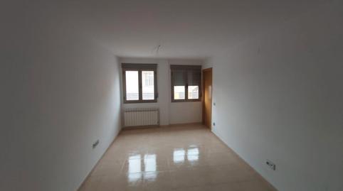 Photo 2 of Flat for sale in Calle Héroes del Seis de Junio, Valdepeñas, Ciudad Real