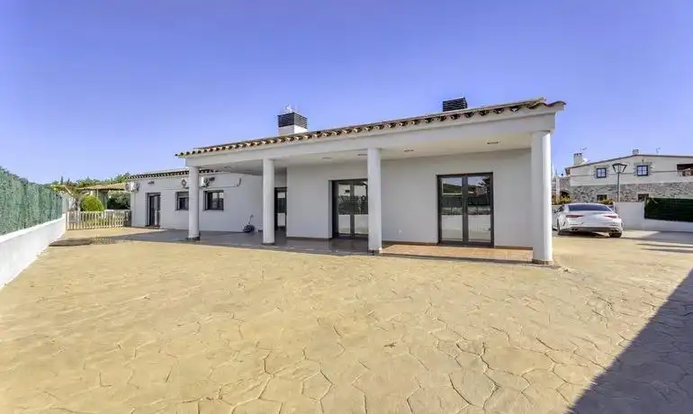 Casa con piscina en venta en Cistella