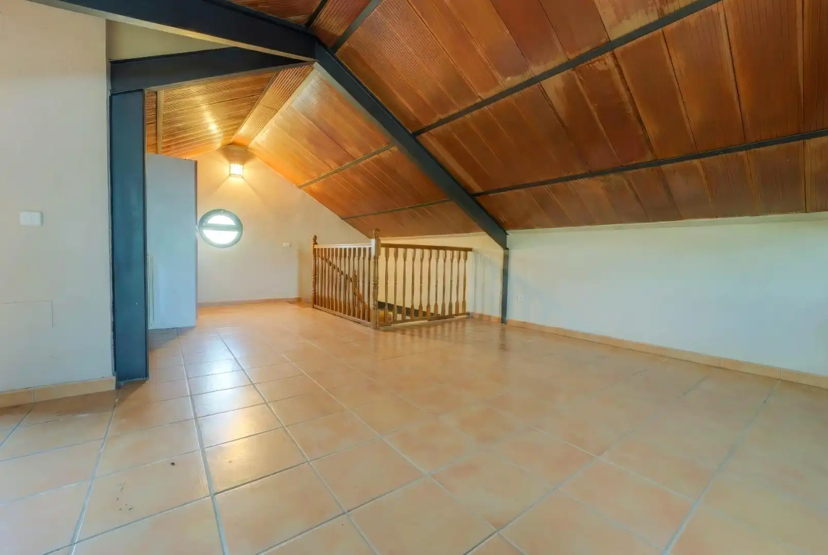 Houses for sale in Espartinas  with Air Conditioner, Private garden and Terrace