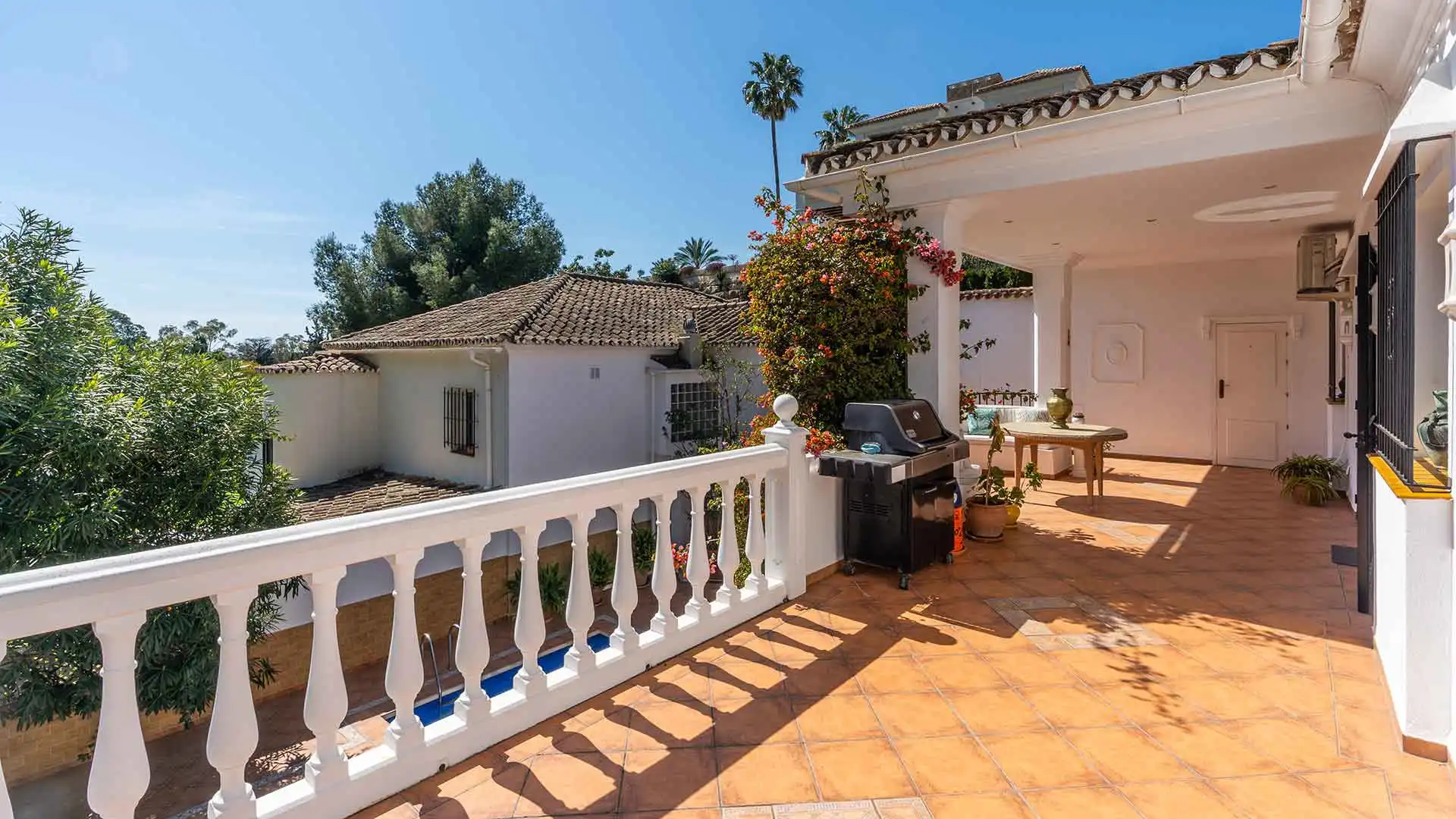 Terraza de Casa o chalet en venta en Marbella con Aire acondicionado, Jardín privado y Terraza