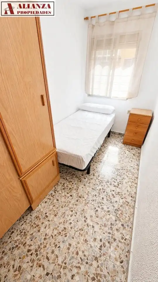 Bedroom of Flat for rent in Málaga  with Terrace