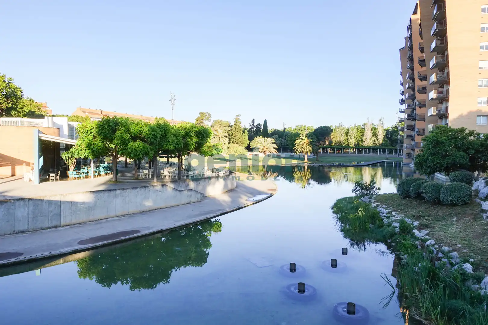 Vista exterior de Ático en venta en Girona con Aire acondicionado, Calefacción y Terraza