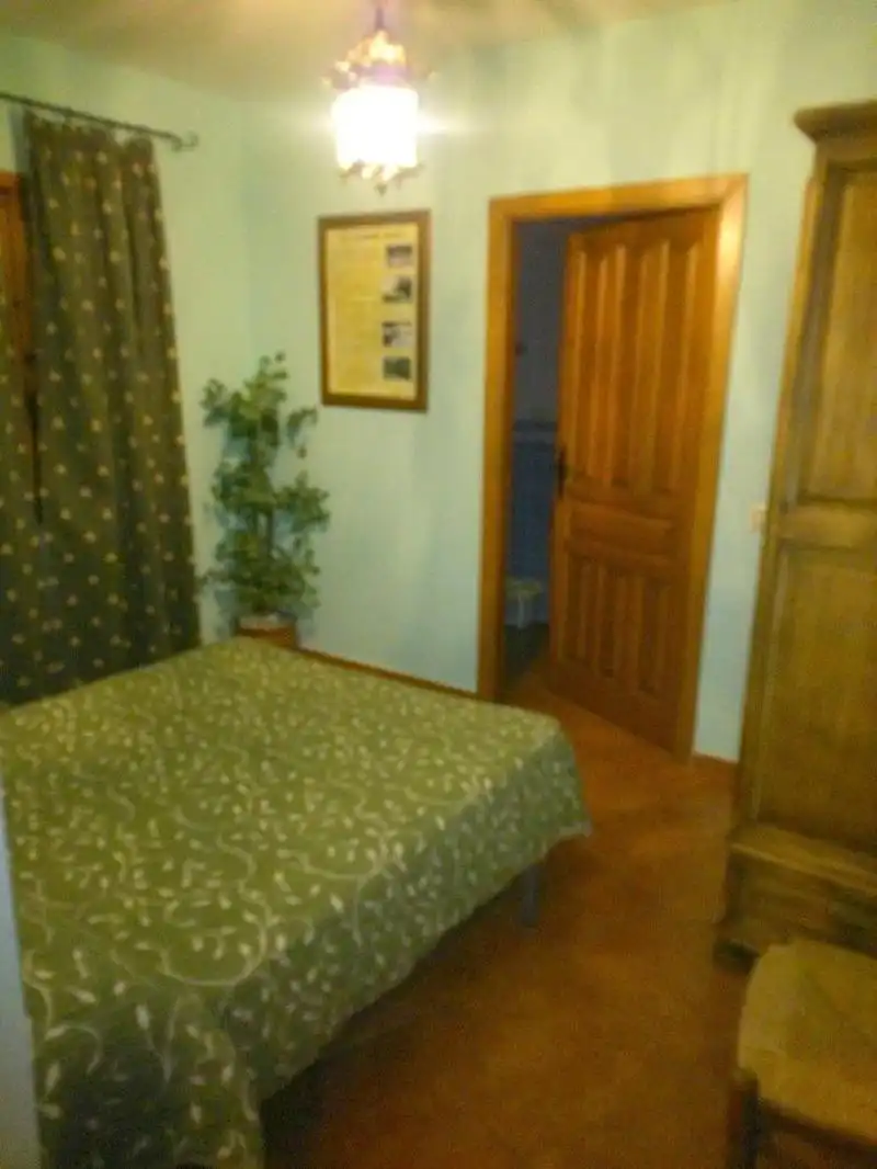 Habitación de Casa o chalet en venta en Garganta la Olla con Aire acondicionado, Calefacción y Jardín privado