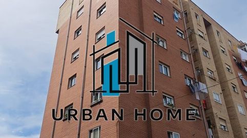 Foto 4 de Piso en venta en Calle de Demetrio Monteserín, La Vega - La Sal, León Capital