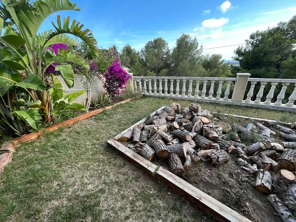 Garden of Houses for sale in Roda de Berà  with Private garden, Terrace and Oven