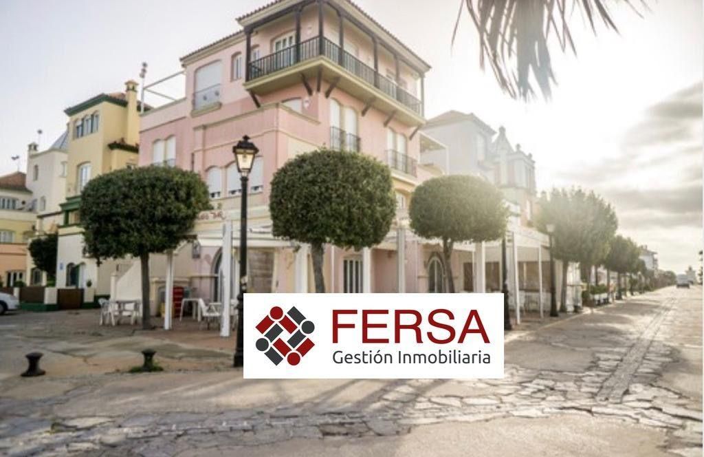 Vista exterior de Estudi en venda en El Puerto de Santa María amb Aire condicionat, Terrassa i Moblat