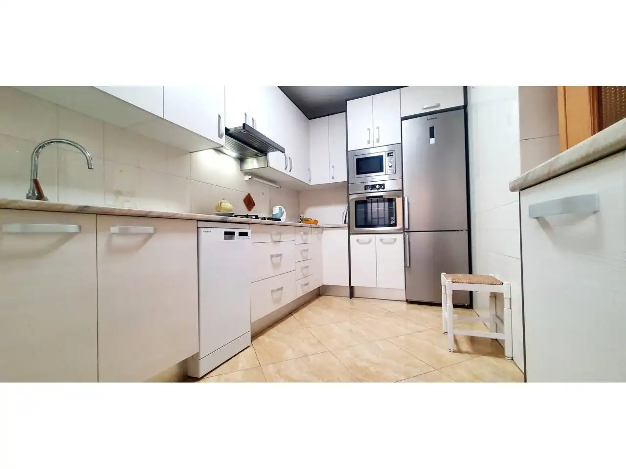 Kitchen of Detached homes for sale in Roquetas de Mar  with Terrace, Furnished and Community pool