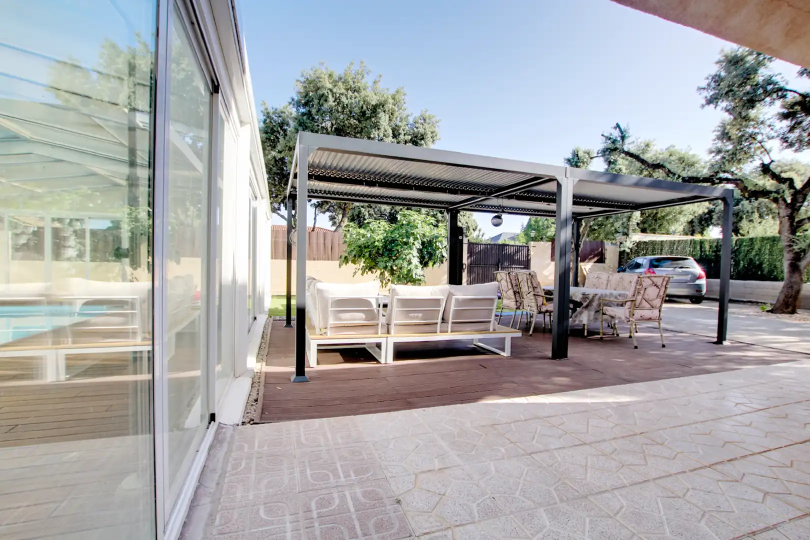 Terrassa de Casa o xalet en venda en Nuevo Baztán amb Aire condicionat, Calefacció i Jardí privat