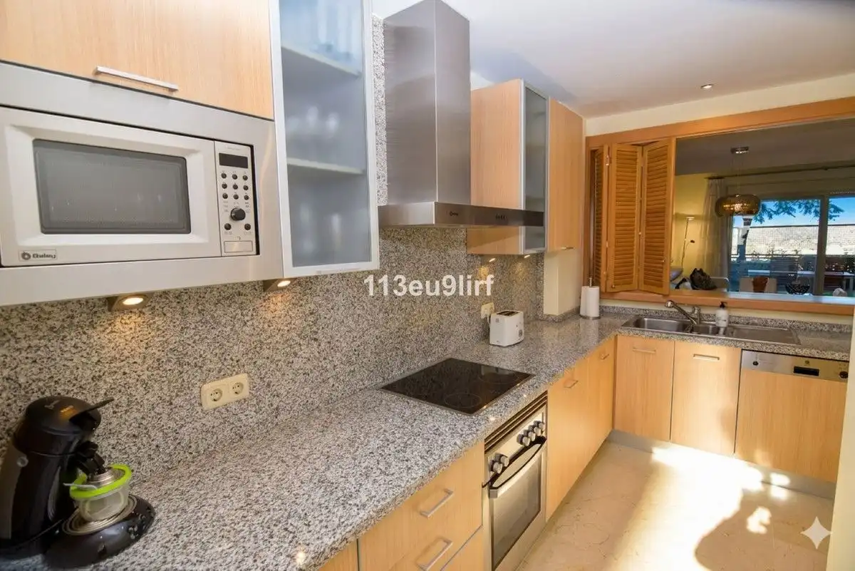 Cocina de Casa adosada de alquiler en Mijas con Aire acondicionado, Calefacción y Jardín privado