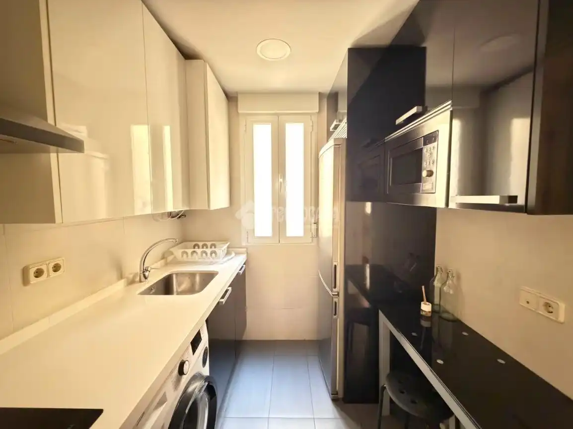 Kitchen of Flat for sale in Madrid  with Heating