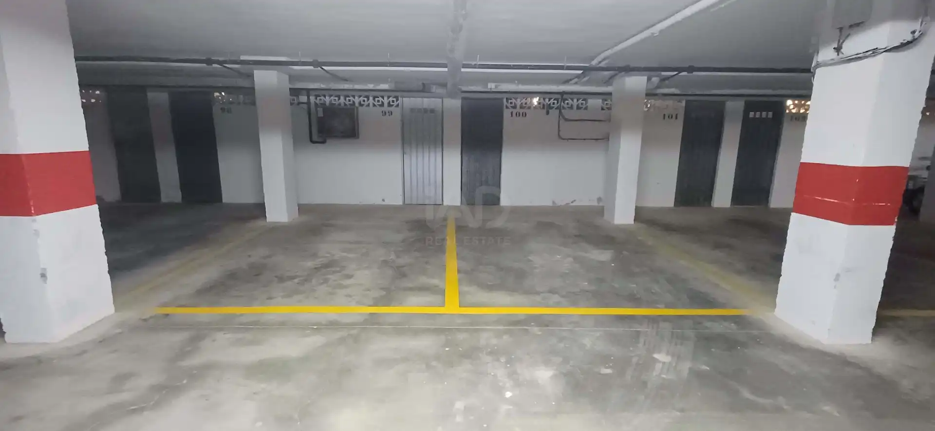Parkplatz von Maisonette zum Verkauf in La Manga del Mar Menor mit Heizung, Terrasse und Schwimmbad