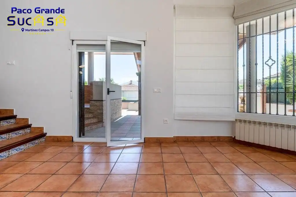 Villa zum Verkauf in Calle Calle Reina Sofía 31, imagen 24