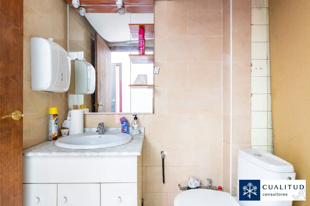 Badezimmer von Geschaftsraum zum Verkauf in Castellón de la Plana / Castelló de la Plana