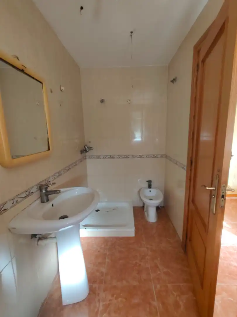 Baño de Casa adosada en venta en Casas de Juan Núñez