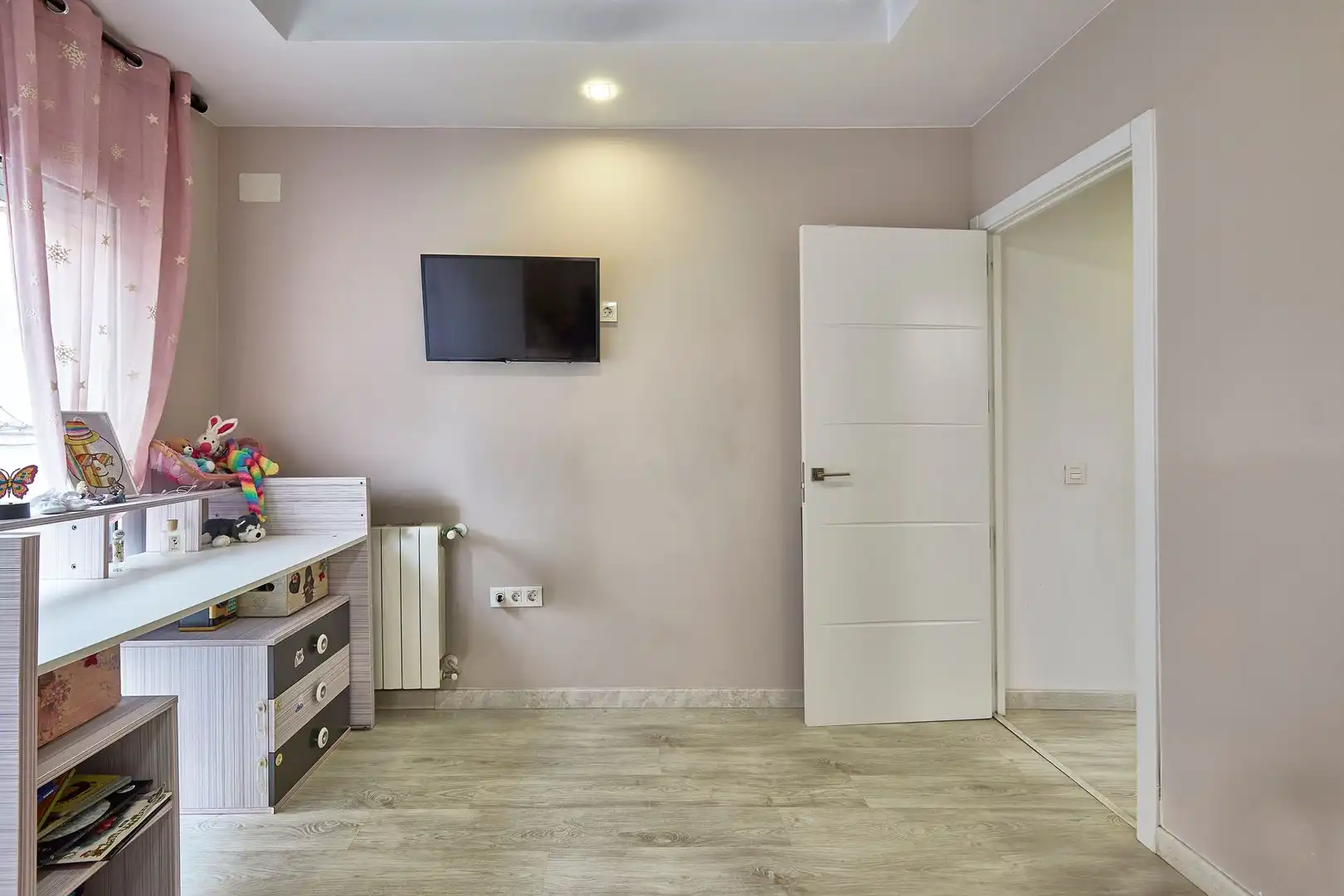Habitación de Casa adosada en venta en Terrassa con Aire acondicionado, Calefacción y Parquet
