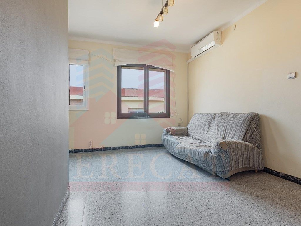 Bedroom of Flat for sale in  Barcelona Capital