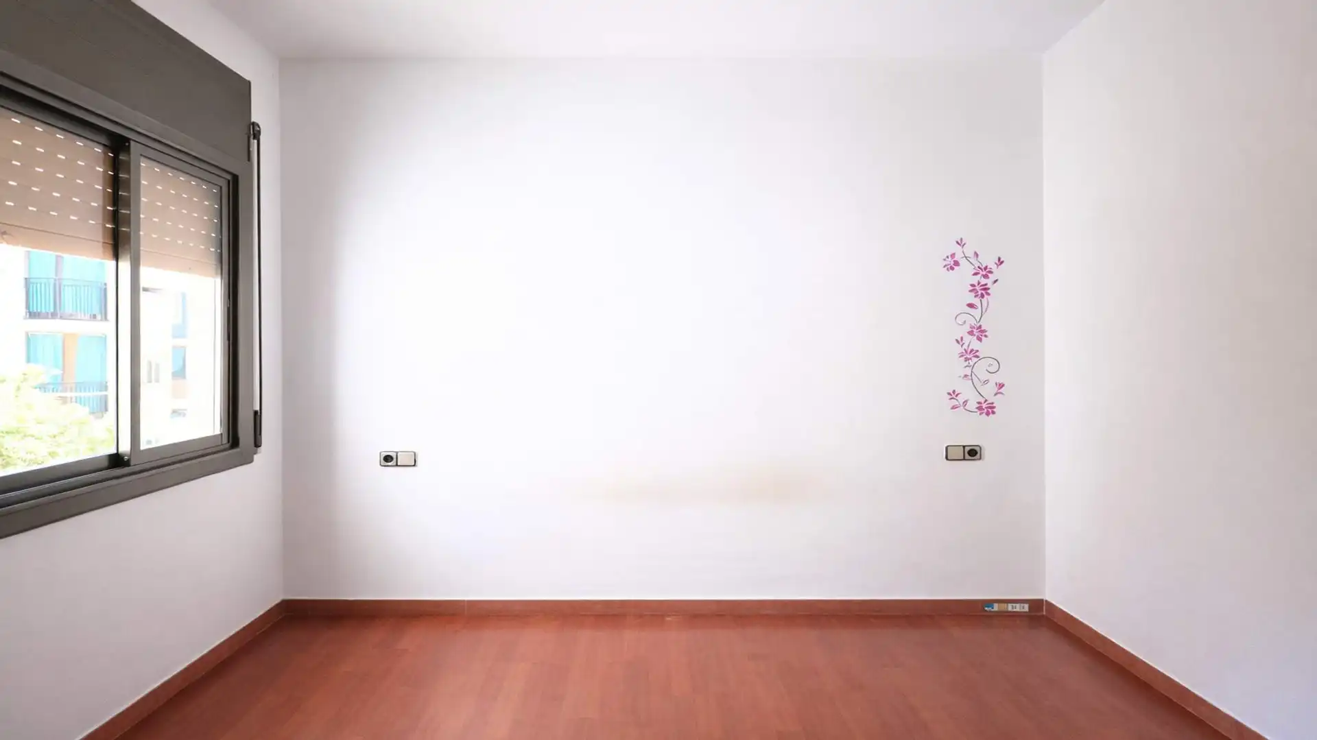 Schlafzimmer von Wohnung zum Verkauf in L'Hospitalet de Llobregat mit Alarm