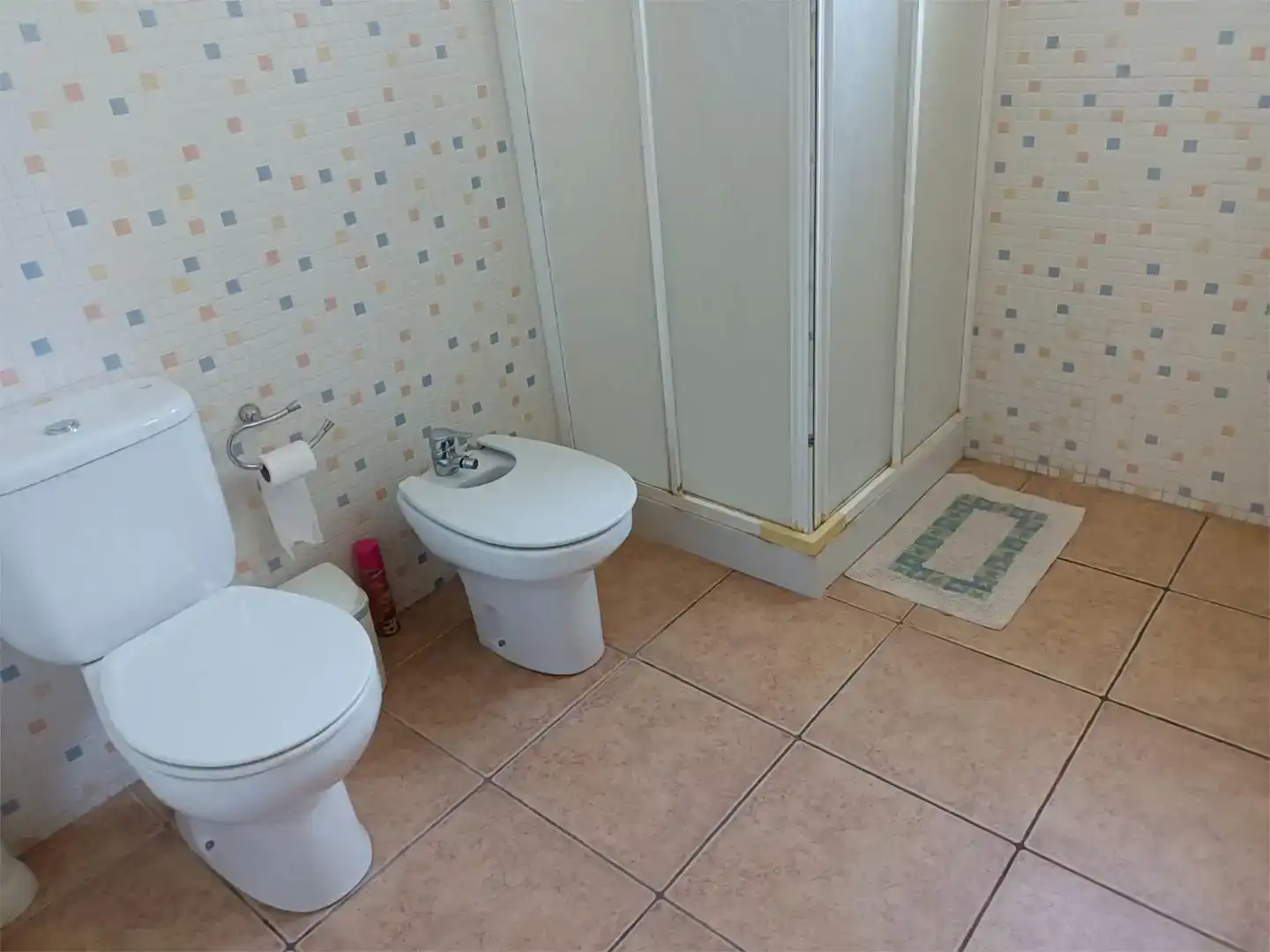 Bany de Pis de lloguer en Oliva Playa