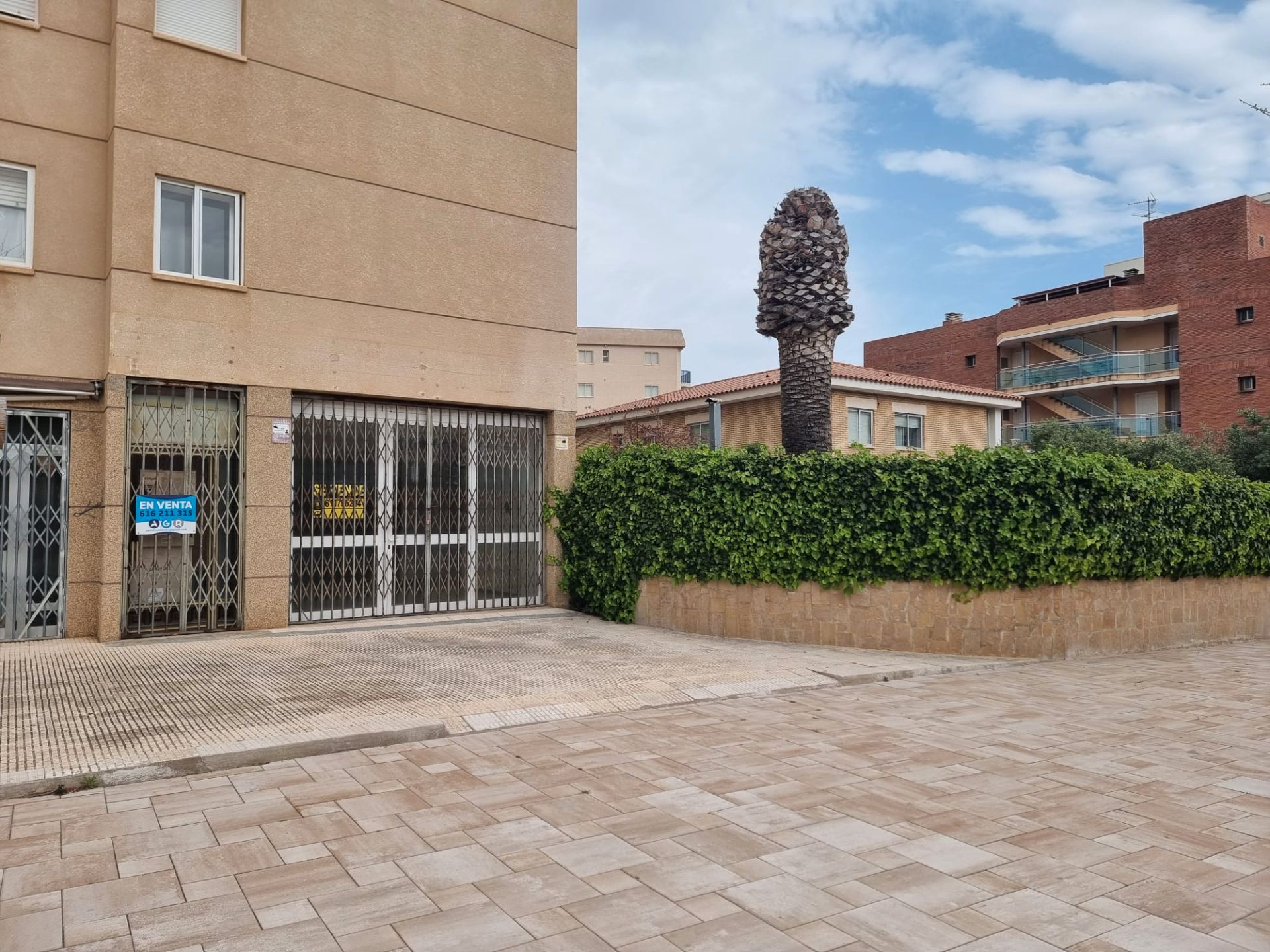 Exterior view of Premises for sale in Mont-roig del Camp  with Alarm