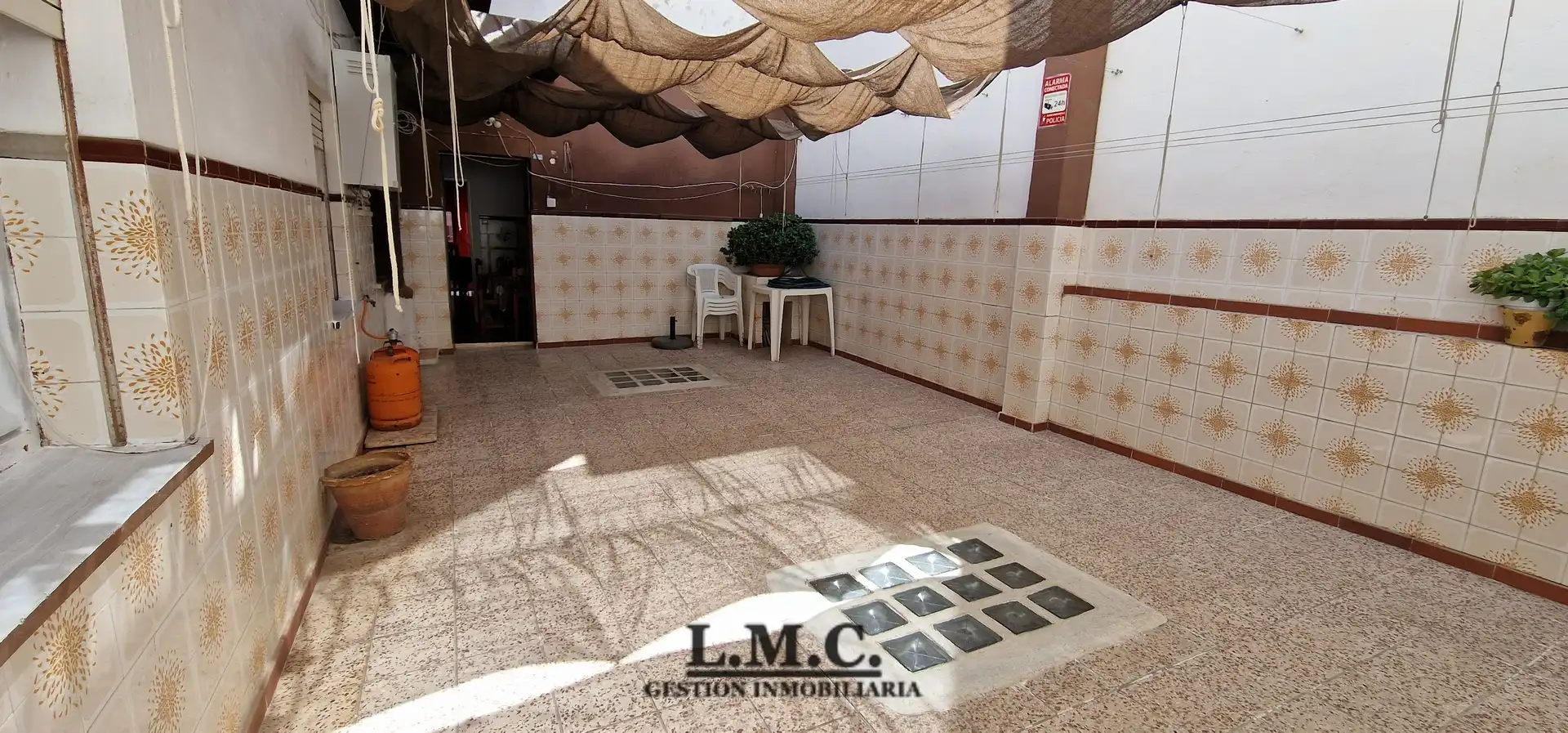 Vista exterior de Piso en venta en Isla Cristina con Terraza, Amueblado y Horno