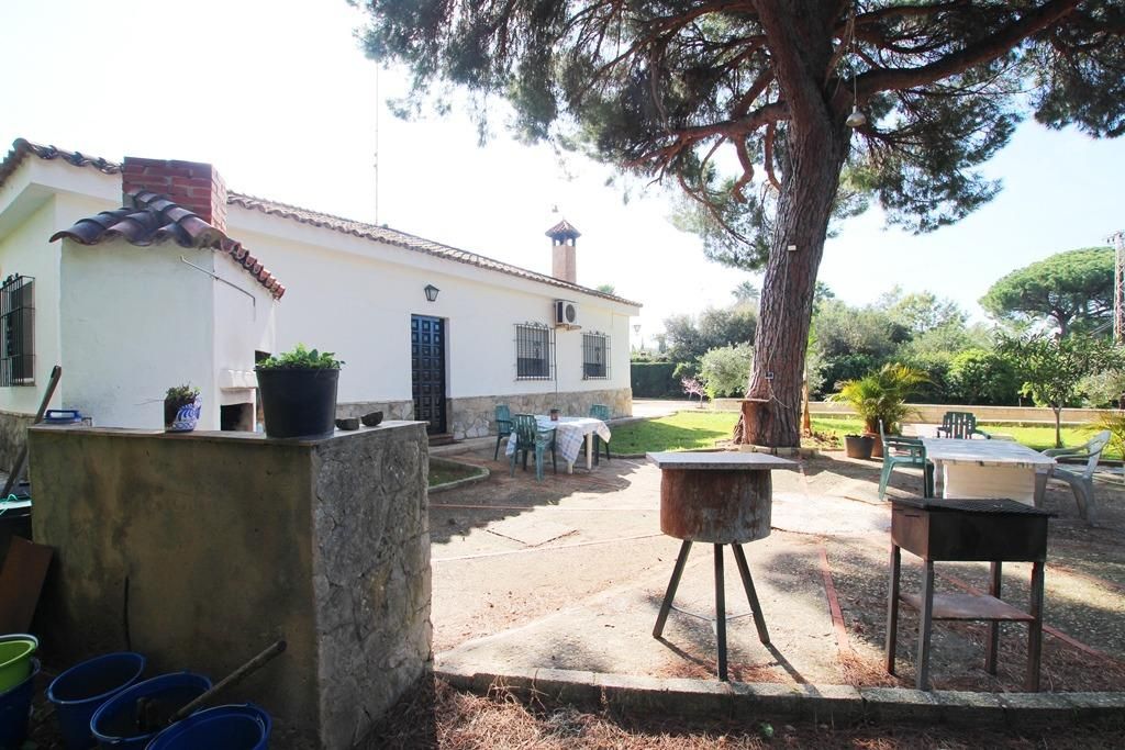 Jardí de Casa o xalet en venda en Jerez de la Frontera amb Jardí privat, Terrassa i Traster