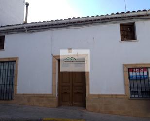 Exterior view of House or chalet for sale in Campillo de Altobuey